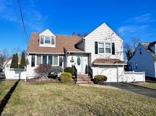 17 Evans Rd, Bloomfield, NJ 07003