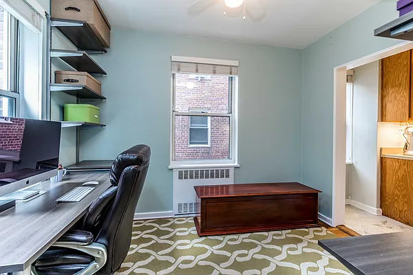 Sold by Keller Williams Realty Landmark | media 10