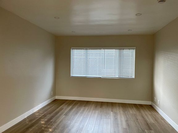 5th image of 500-565 N Citrus St #503