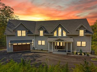 136 Pegwood Rd, Campton, NH 03223