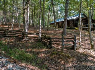 222 Honeysuckle Way, Blue Ridge, GA 30513