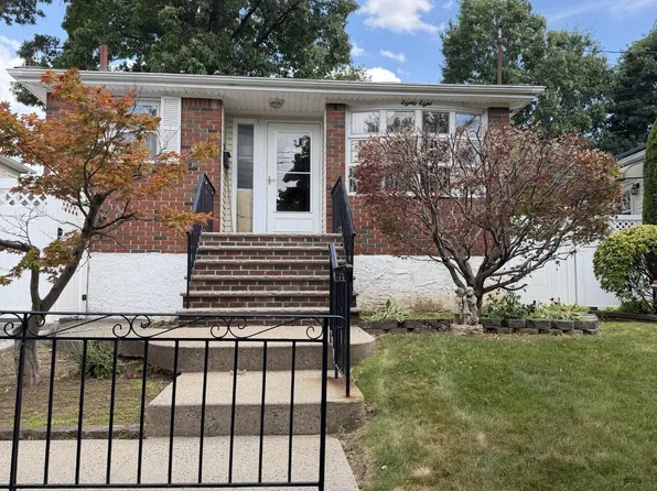 88 Barlow Ave, Staten Island, NY 10308