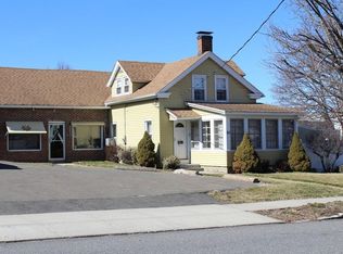 62 Grape St, Chicopee, MA 01013