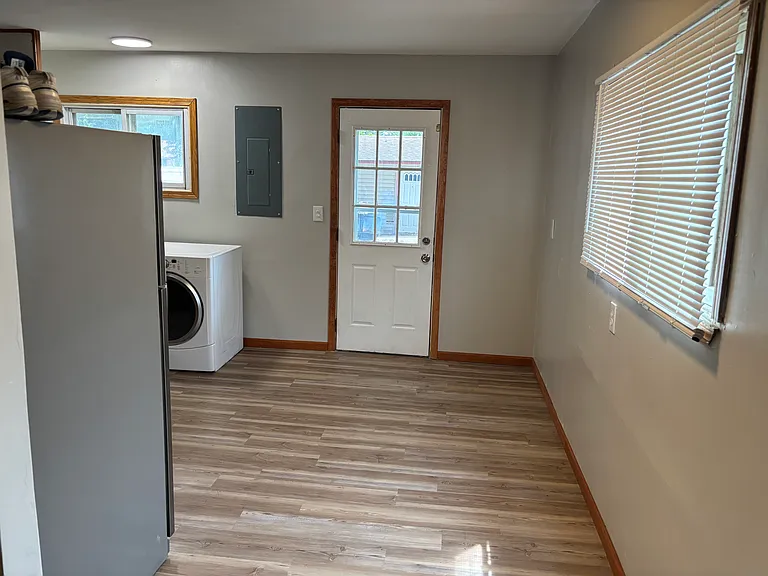 5957 Dudley St — Photo 10