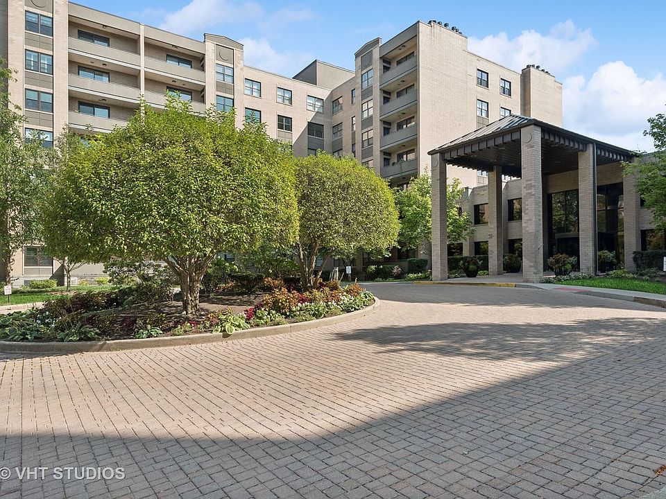1st image of 4545 W Touhy Ave APT 601E