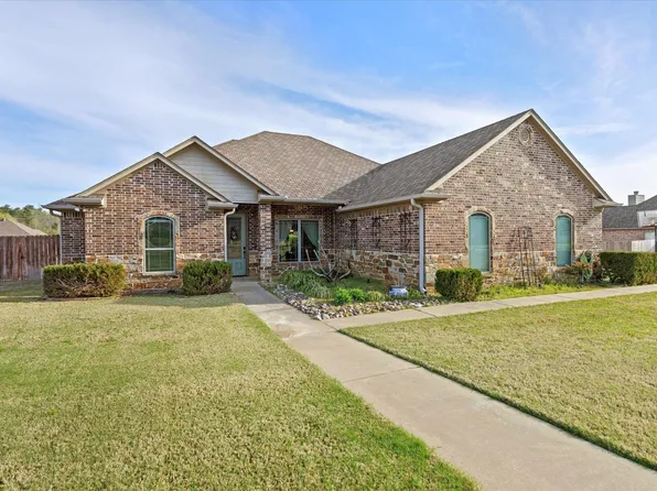 165 Highland Blvd, Hallsville, TX 75650