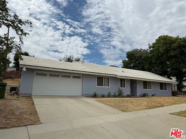 12471 Tibbetts St, Sylmar, CA 91342