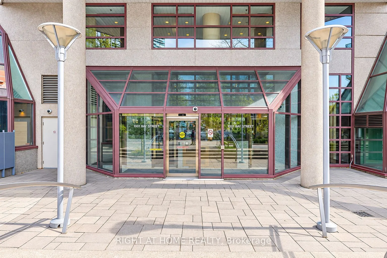 2 bed, $2,600 — Photo 4