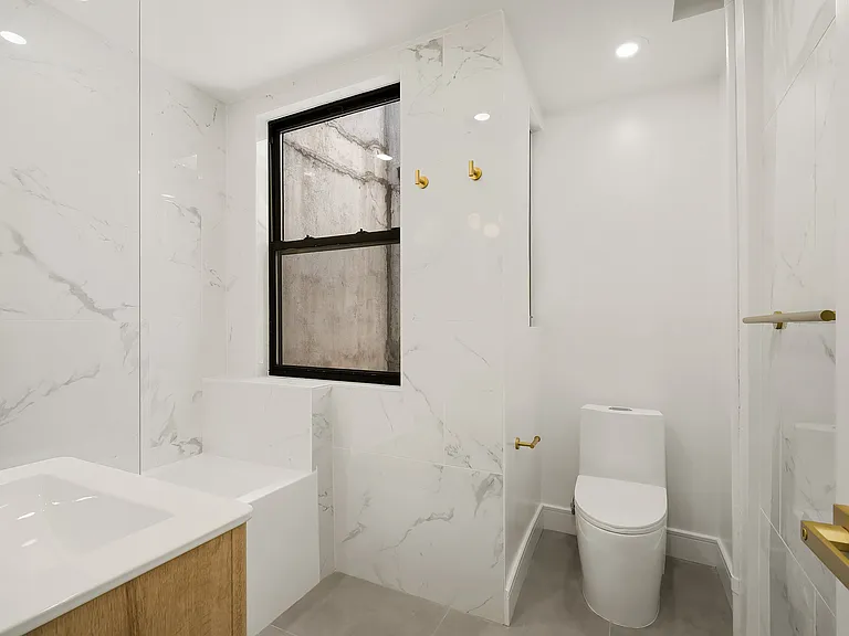 147 Sullivan St #5B — Photo 8