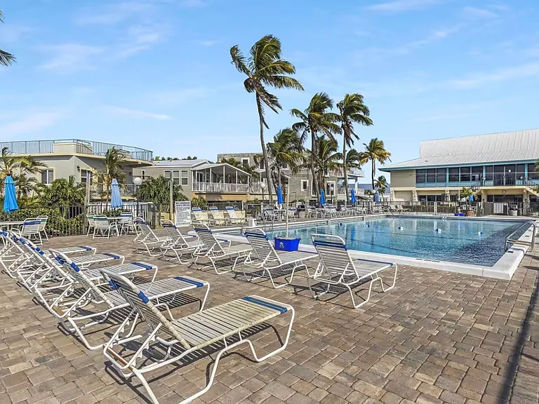 65821 Overseas Hwy #170 — Photo 42