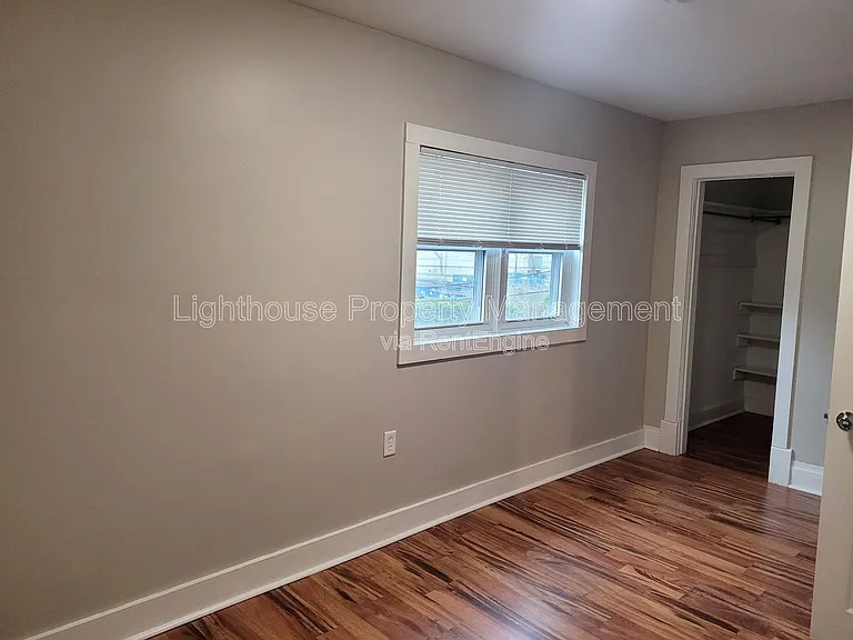 223 E North St #2 — Photo 11