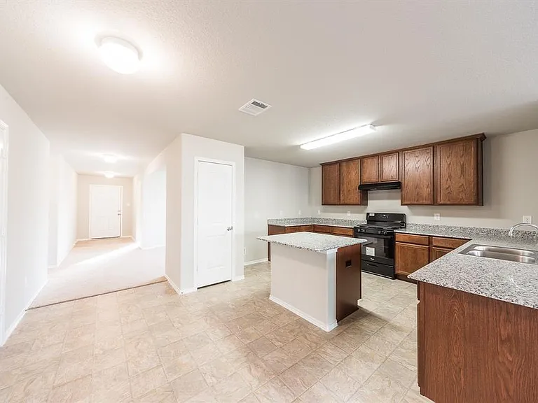 2534 Sandbar Shark Ct — Photo 4