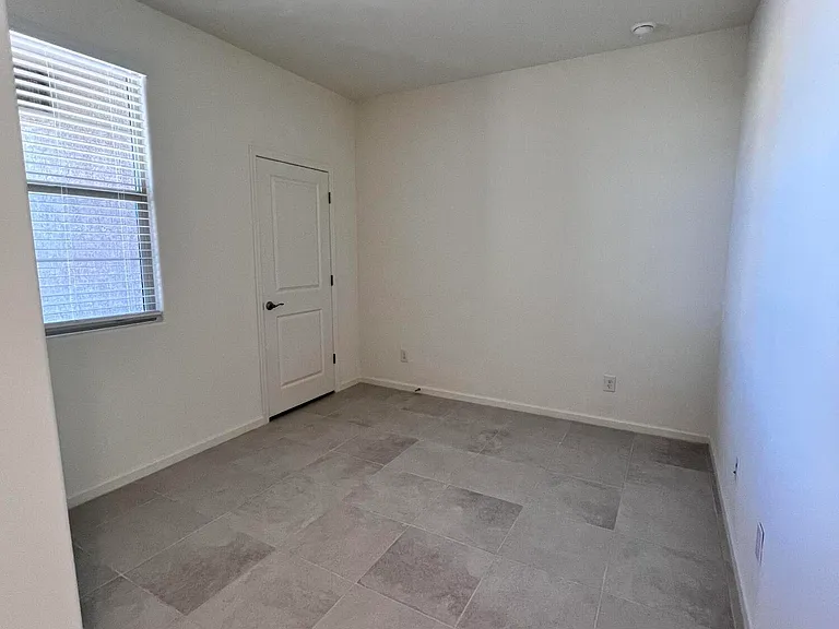12522 E Patch Dr — Photo 9