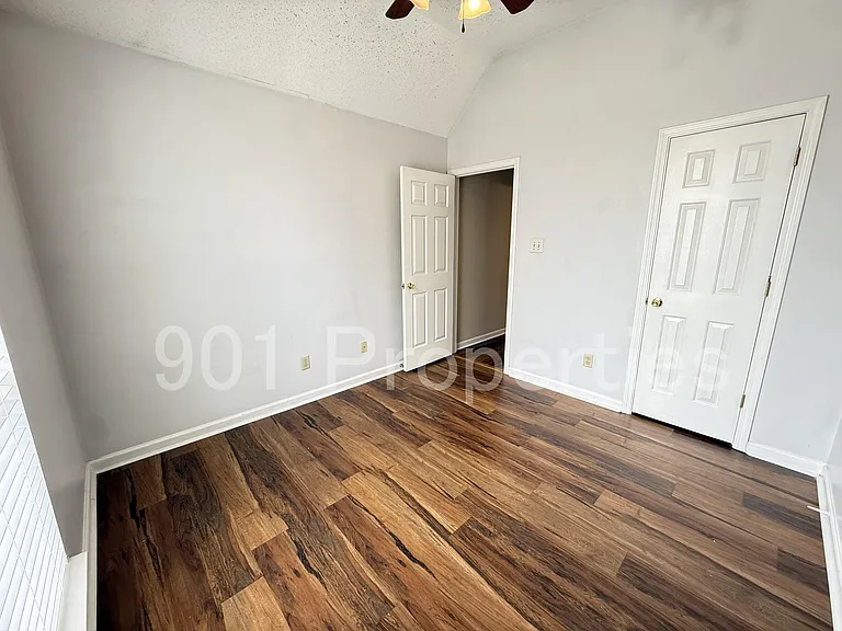 40 Garden View Dr — Photo 16
