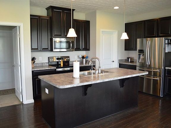 5th image of 2936 Ambrosia Ln W