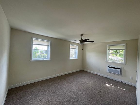 5th image of 76 Ridge Ave APT A6