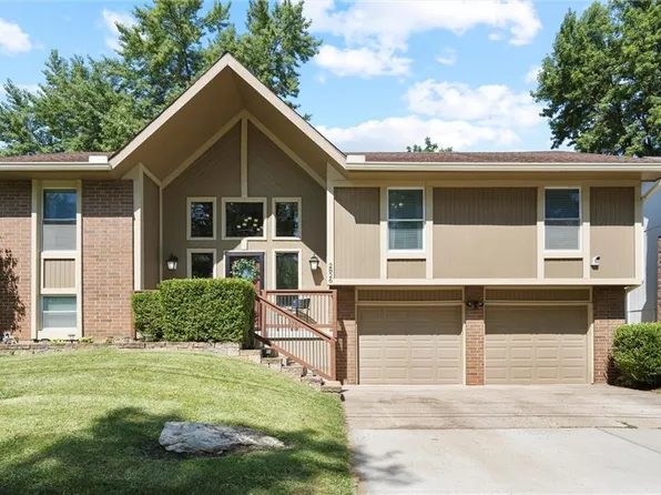 2826 S 53rd St, Kansas City, KS 66106