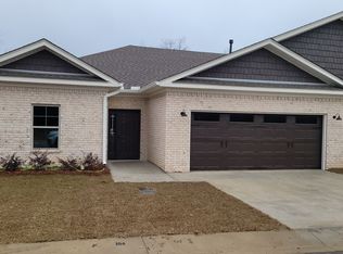 109 Jennie Dr, Dothan, AL 36301