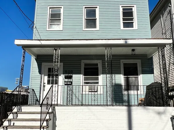909 Olive St #2, Elizabeth, NJ 07201
