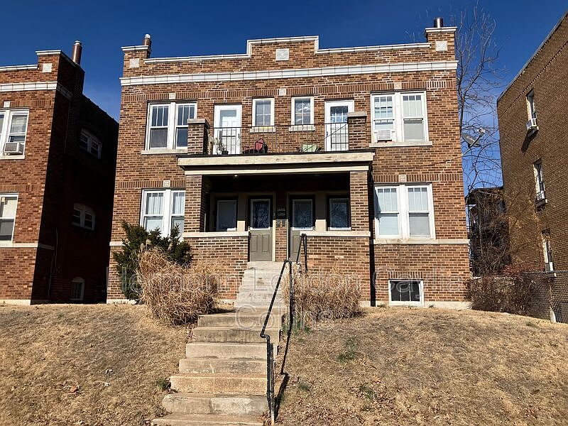 1st image of 3753-3755 Dunnica Ave #3753-1F