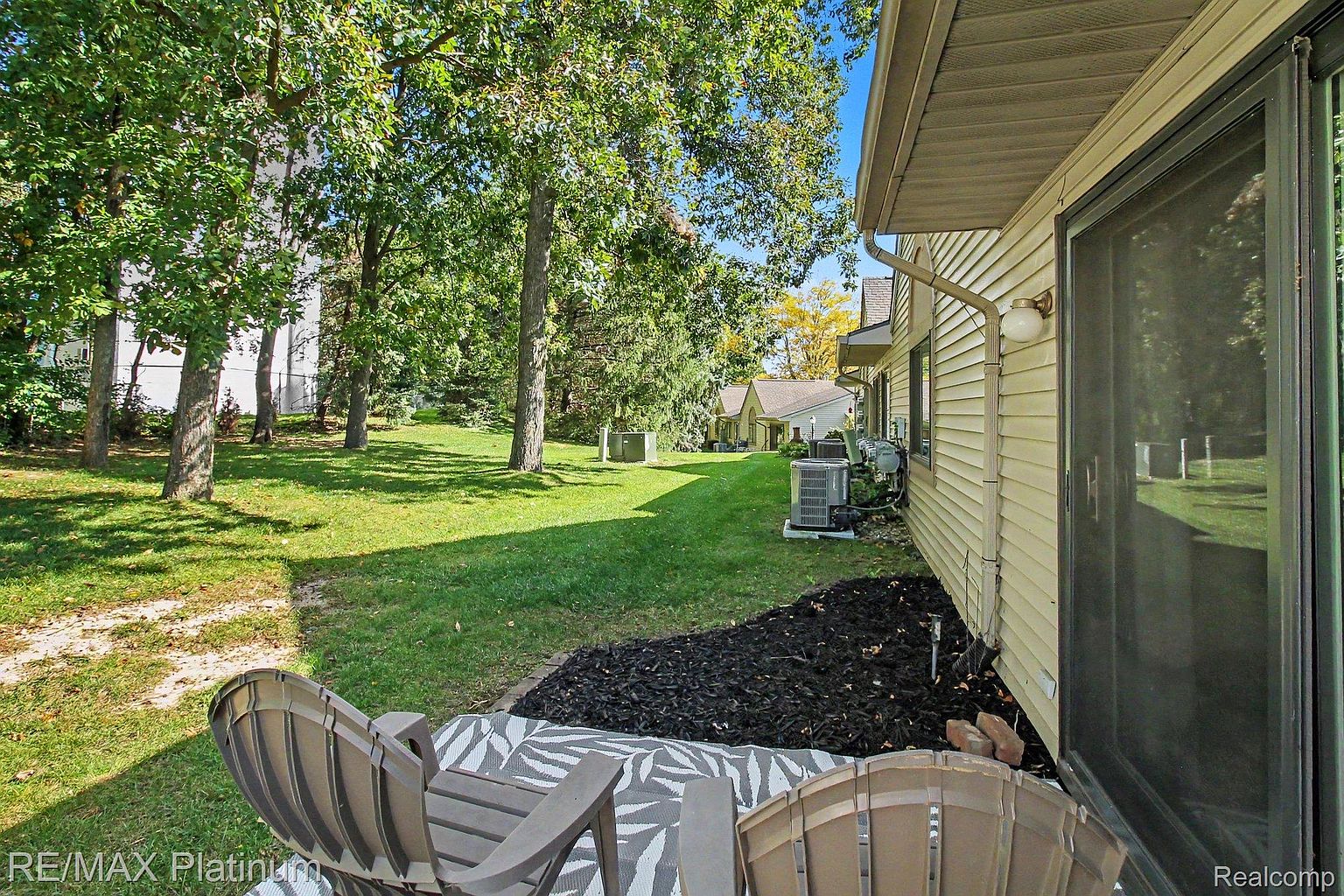 405 Water Tower Cir, photo 17