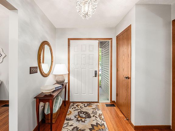 4th image of 7899 Leaview Dr