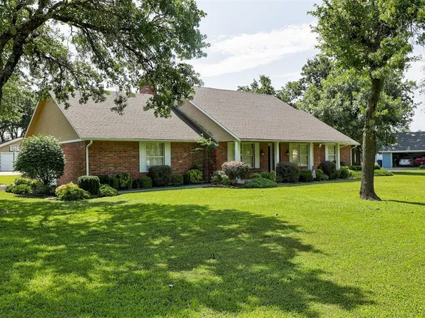 3426 N McDonald Rd, Choctaw, OK 73020