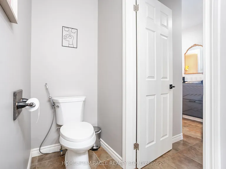 589 Sales Dr — Photo 37