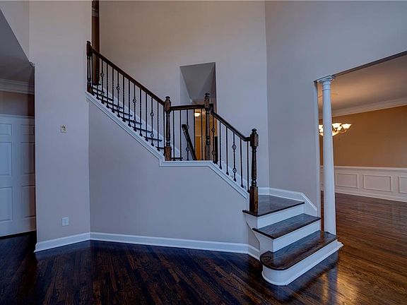 4th image of 3609 Lakeside Pointe NW