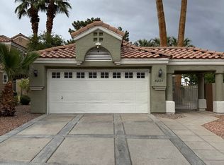 9224 Kentucky Oaks Dr, Las Vegas, NV 89117