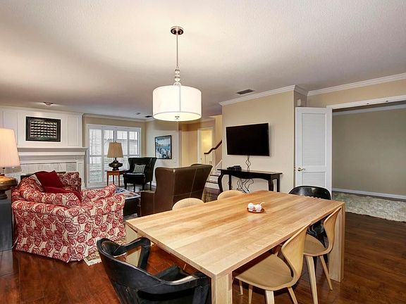 5th image of 1102 Dunbarton Cir