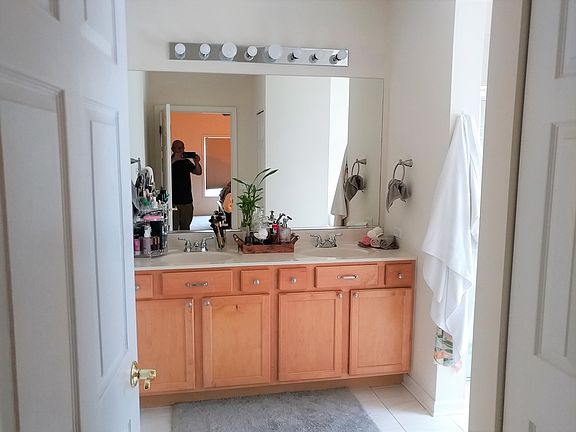 4th image of 9440 S 51st Ave APT 315