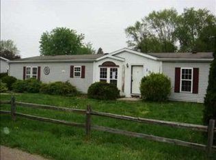 1314 Moffat Ln, Elkhart, IN 46517