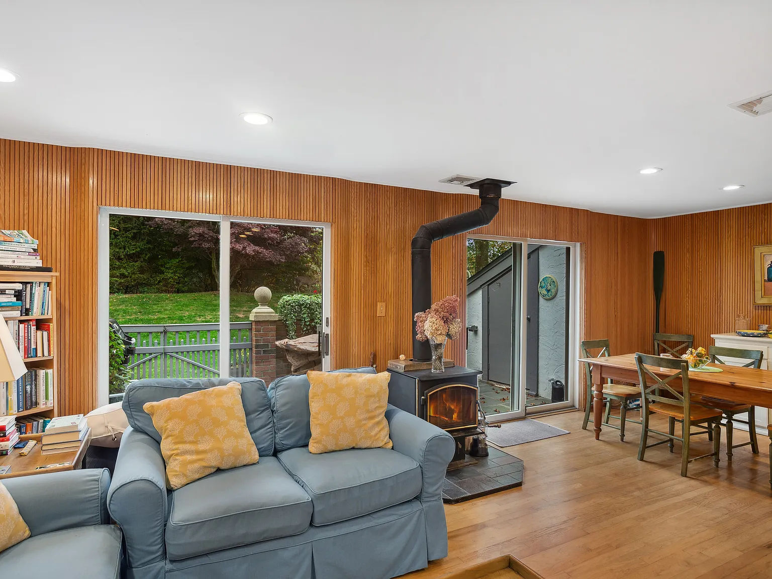Southampton Village Condo — Photo 4