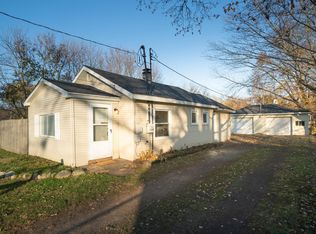 3334 Courtlandt Ave, Kalamazoo, MI 49004