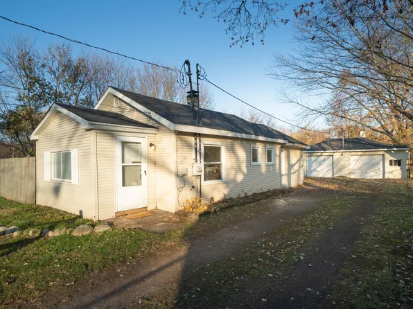 3334 Courtlandt Ave, Kalamazoo, MI 49004