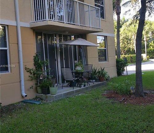 3rd image of 649 E Sheridan St APT 102