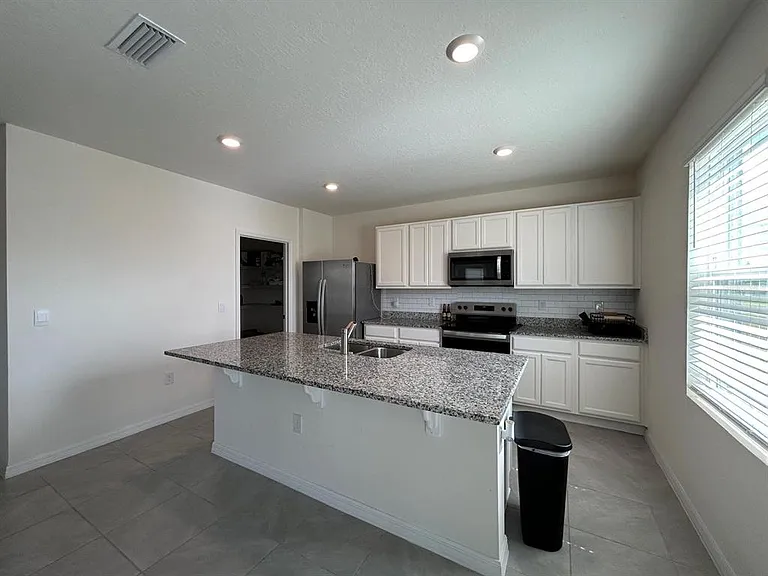 3841 Royal Azalea Way — Photo 4