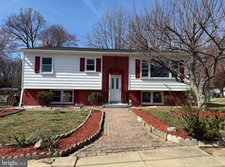 9123 Susan Ln, Clinton, MD 20735