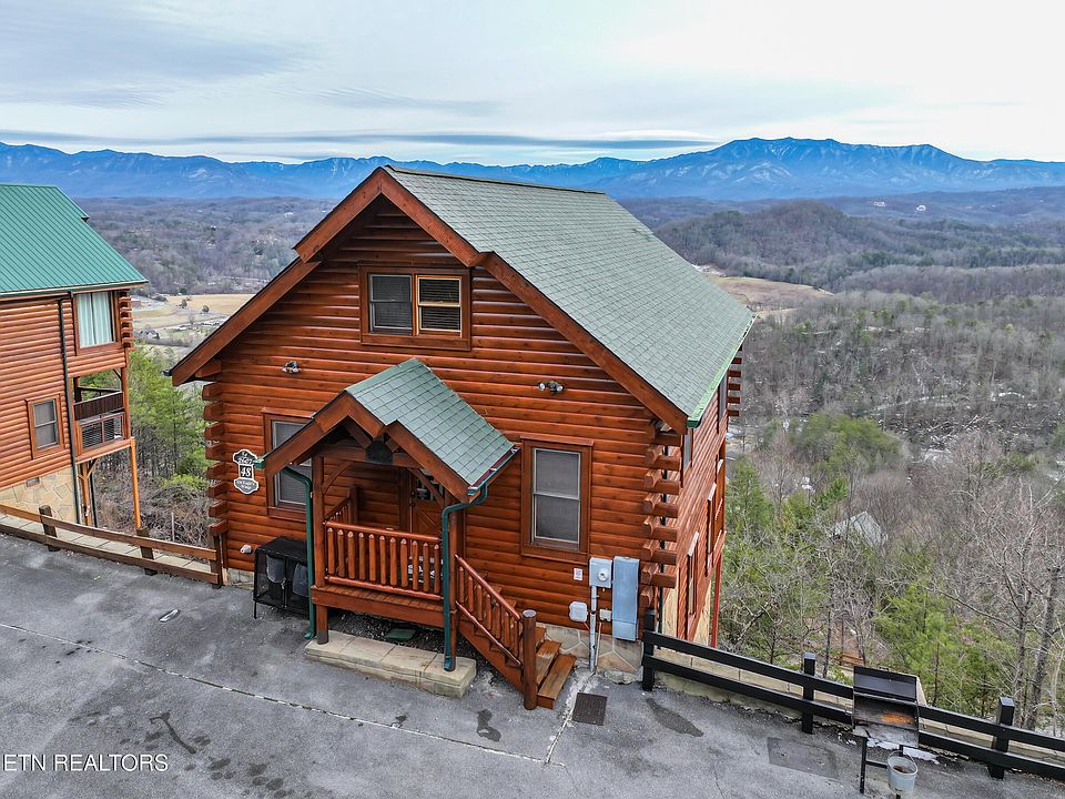 1st image of 2607 Mountain Glory Trl #48