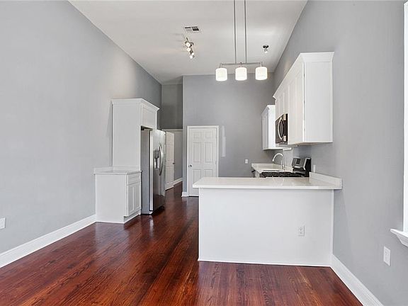 4th image of 2620-22 Dumaine St