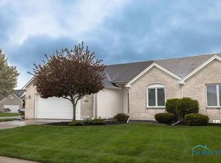 4340 Waterbend West Dr, Maumee, OH 43537