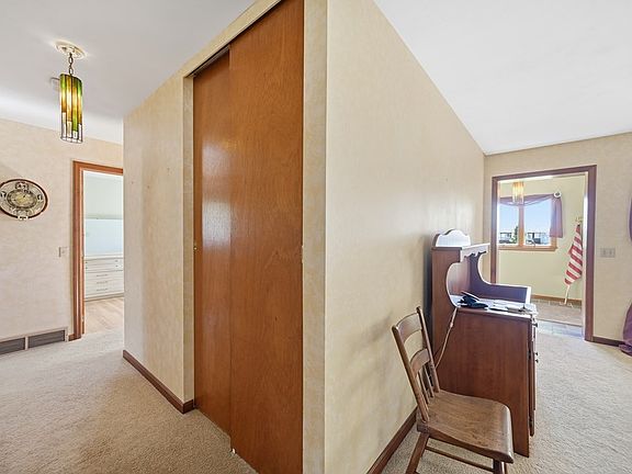 5th image of 2444 Spore Brandywine Rd