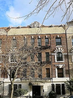 1st image of 286 Saint Johns Pl APT 4C