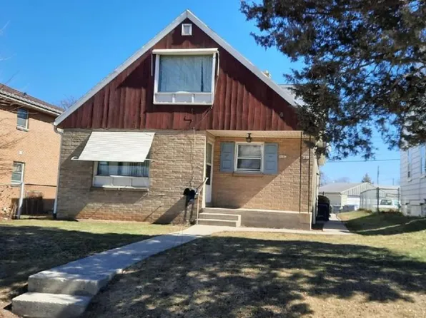 4662 N 84th St, Milwaukee, WI 53225