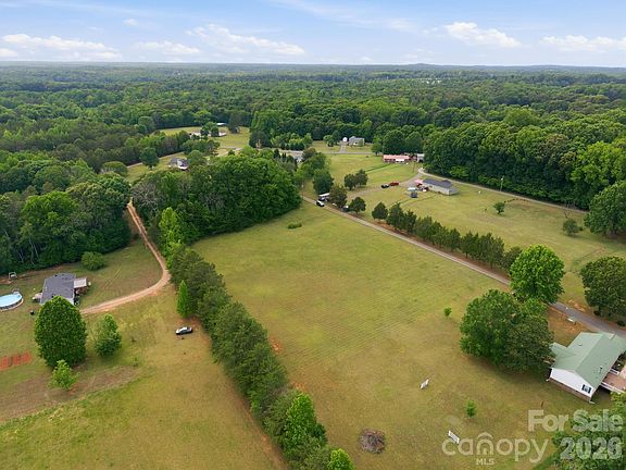 5th image of Sisk Carter Rd