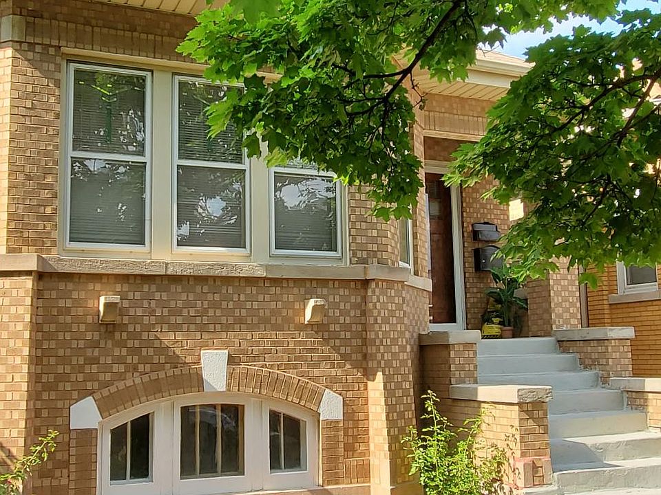 1st image of 5132 W Wrightwood Ave #2