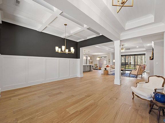 4th image of 60 Trail Loop Rd