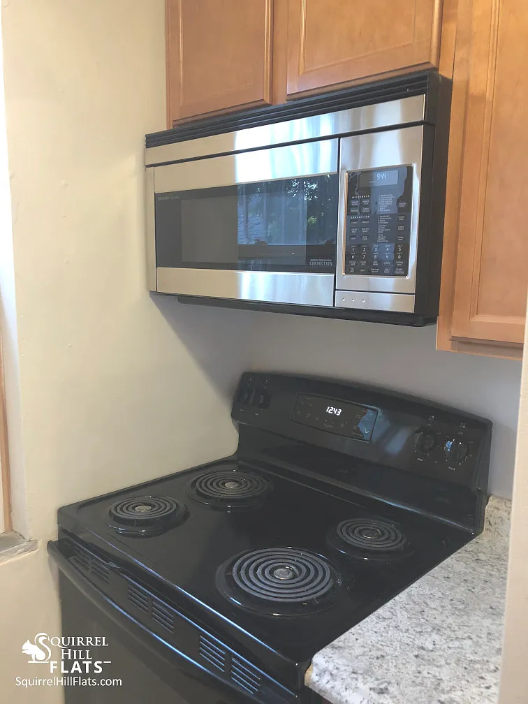 1 bed, 676 sqft, $1,525 — Photo 2