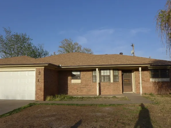 3907 Harmony St, Amarillo, TX 79109